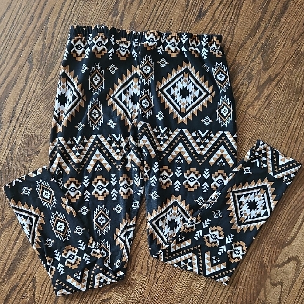 No Boundaries Black and Brown Leggings with Geometric Pattern